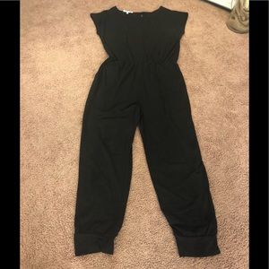 Super cute like new jumpsuit.